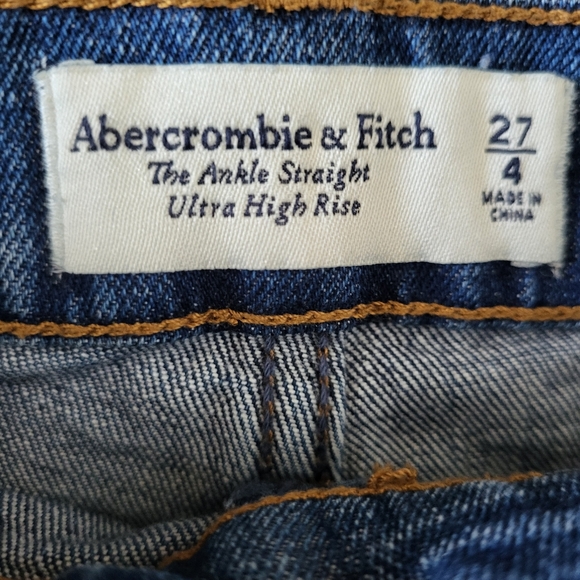 🎉HP! Abercrombie & Fitch Ultra High Rise Ankle Straight Jean 🍑 - Picture 4 of 4